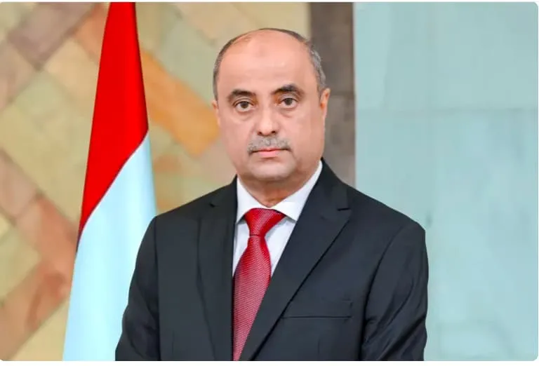 عودة بن بريك بين تفاؤل الشارع الجنوبي وتوجسه… هل تحمل الأيام انفراجة؟