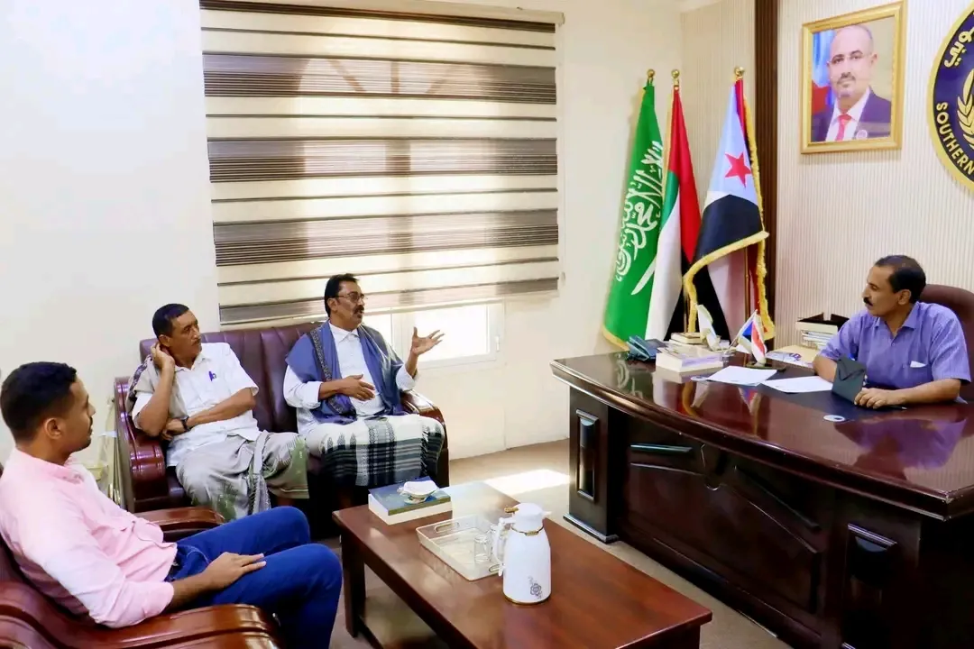 باتيس يطلع على الأوضاع العامة بمديرية الريدة وقصيعر