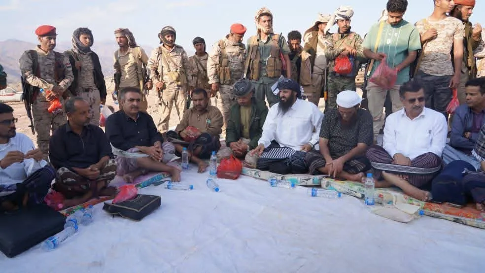 قيادة عملية «الحسم» بأبين تلتقي مشايخ وأعيان المنطقة الوسطى وتؤكد المضي في تطهير المحافظة من الإرهاب