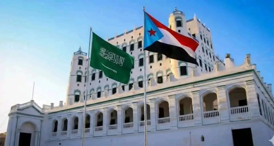 هل ما زال التحالف متغابيًا أمام التخادم الحوثي–الإخواني ضد الجنوب والخليج؟