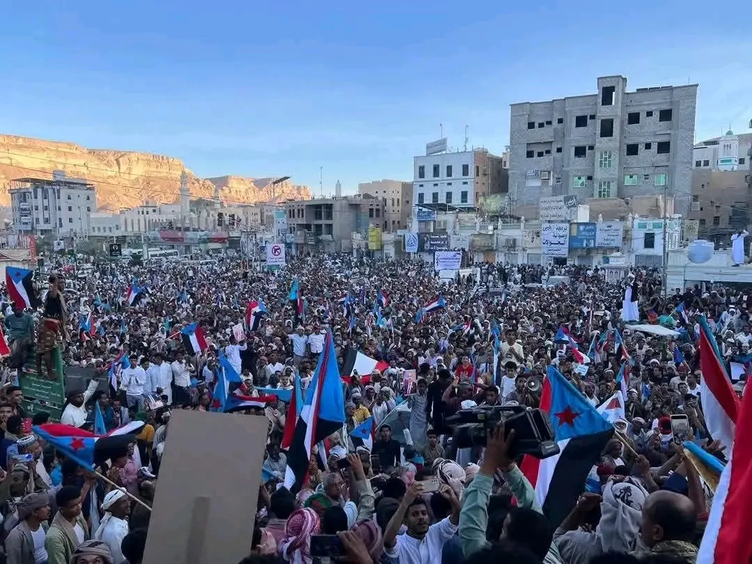 البيان الختامي الصادر عن الحشد الجماهيري في مسيرة ( الثبات والصمود ) في حضرموت بسيئون