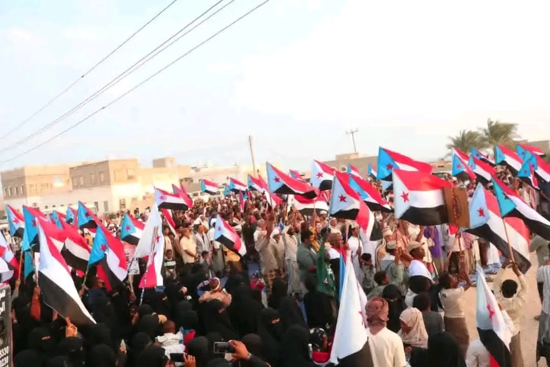 بين وعود الاحتواء وتناقضات الممارسة: قراءة في السياسة السعودية تجاه قضية شعب الجنوب