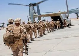 عملية محدودة أم بداية حرب؟ واشنطن تحشد قواتها وتدرس توغلاً بريًا داخل إيران