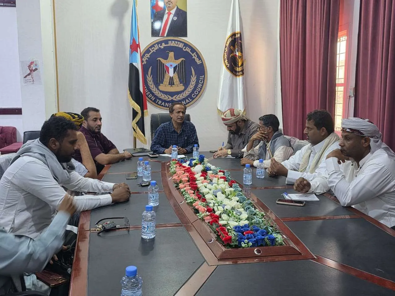 انتقالي المهرة يشيد بثبات إرادة أبناء المهرة والجنوب ويرفض توظيف مؤسسات السلطة لفرض واقع جديد