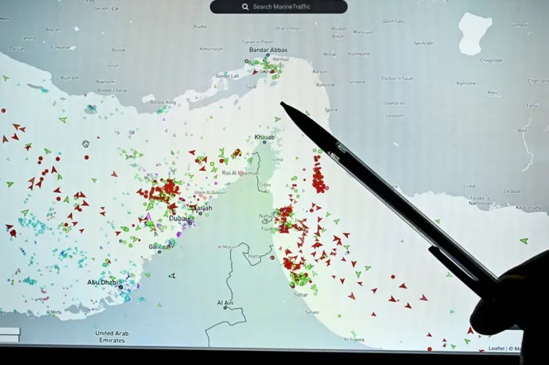 تحليل: مضيق هرمز محور الحسم في صراع إيران مع أمريكا وإسرائيل
