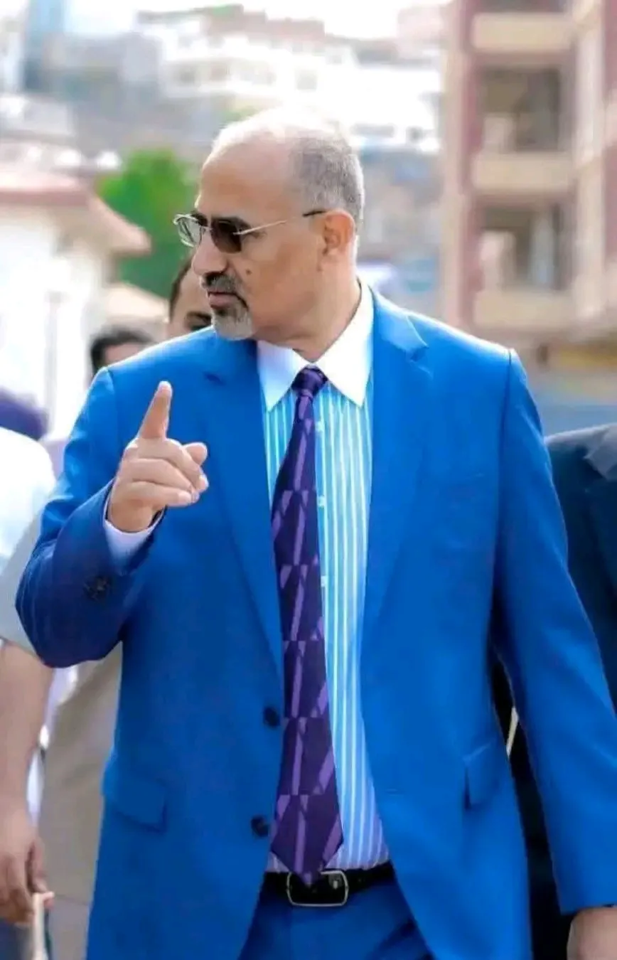 اختفاءالرئيس الزبيدي… العقدة التي أربكت حسابات الرياض وأعادت خلط أوراق المشهد الجنوبي