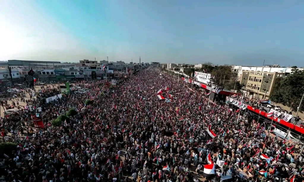 تأكيدا على مبدأ التفويض .. العاصمة عدن تشهد فعالية مليونية بمناسبة الذكرى الـ9 للتفويض الشعبي للرئيس الزُبيدي