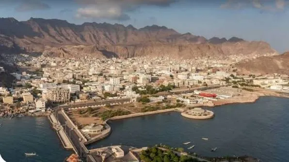أزمة مياه خانقة تضرب العاصمة عدن وسط غياب الحلول