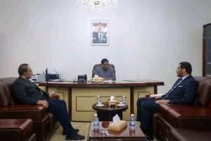 اللواء الركن البحسني يدعو إلى اجتماع موسّع يضم كافة القيادات الحضرمية
