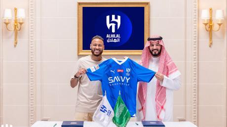 نيمار يوجه رسالة لجماهير الهلال ويبرر خيار الدوري السعودي