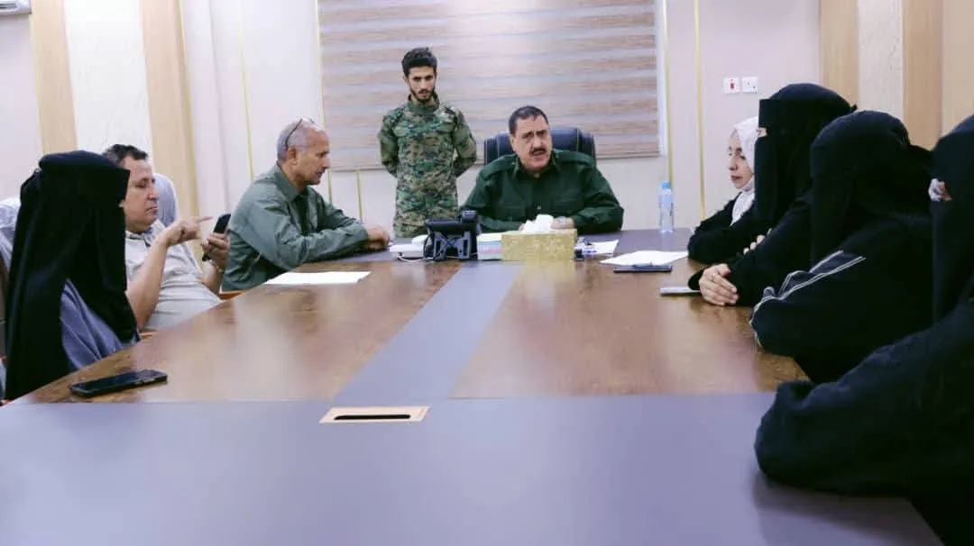 اللواء الشعيبي يشيد بدور الشرطة النسائية ويحُثّ المستجدات على الانضباط واليقظة الأمنية