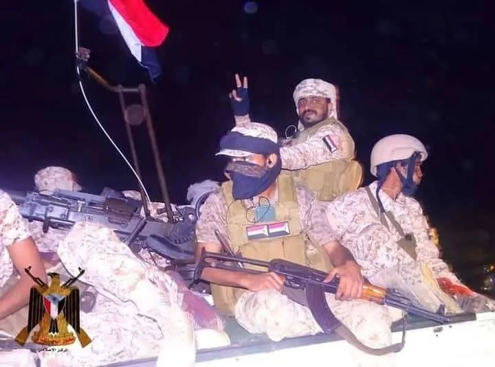 مصرع وجرح عناصر من تنظيم القاعدة الإرهابي شرق مديرية مودية بأبين