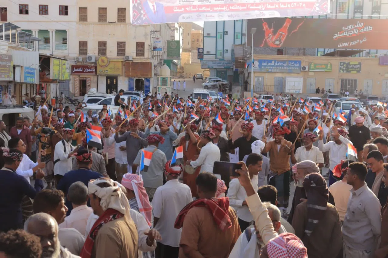 برعاية الزُبيدي.. حافة السحيل للألعاب الشعبية الشبواني تقيم ترويحه عراض الشعار.