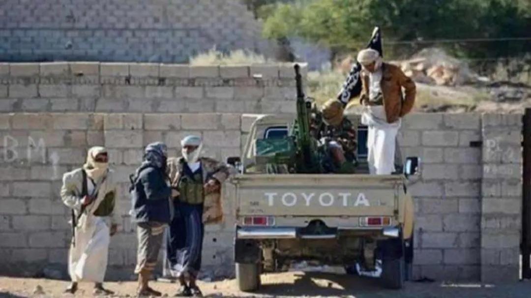 الجوف: اغتيال شيخ قبلي برصاص مسلحين حوثيين يُفجّر اشتباكات قبلية في الحزم