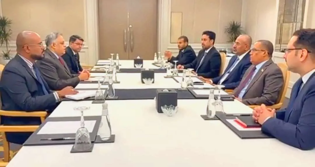 President Al-Zubaidi Discusses with India\'s Ambassador Prospects for Joint Security and Service Cooperation
