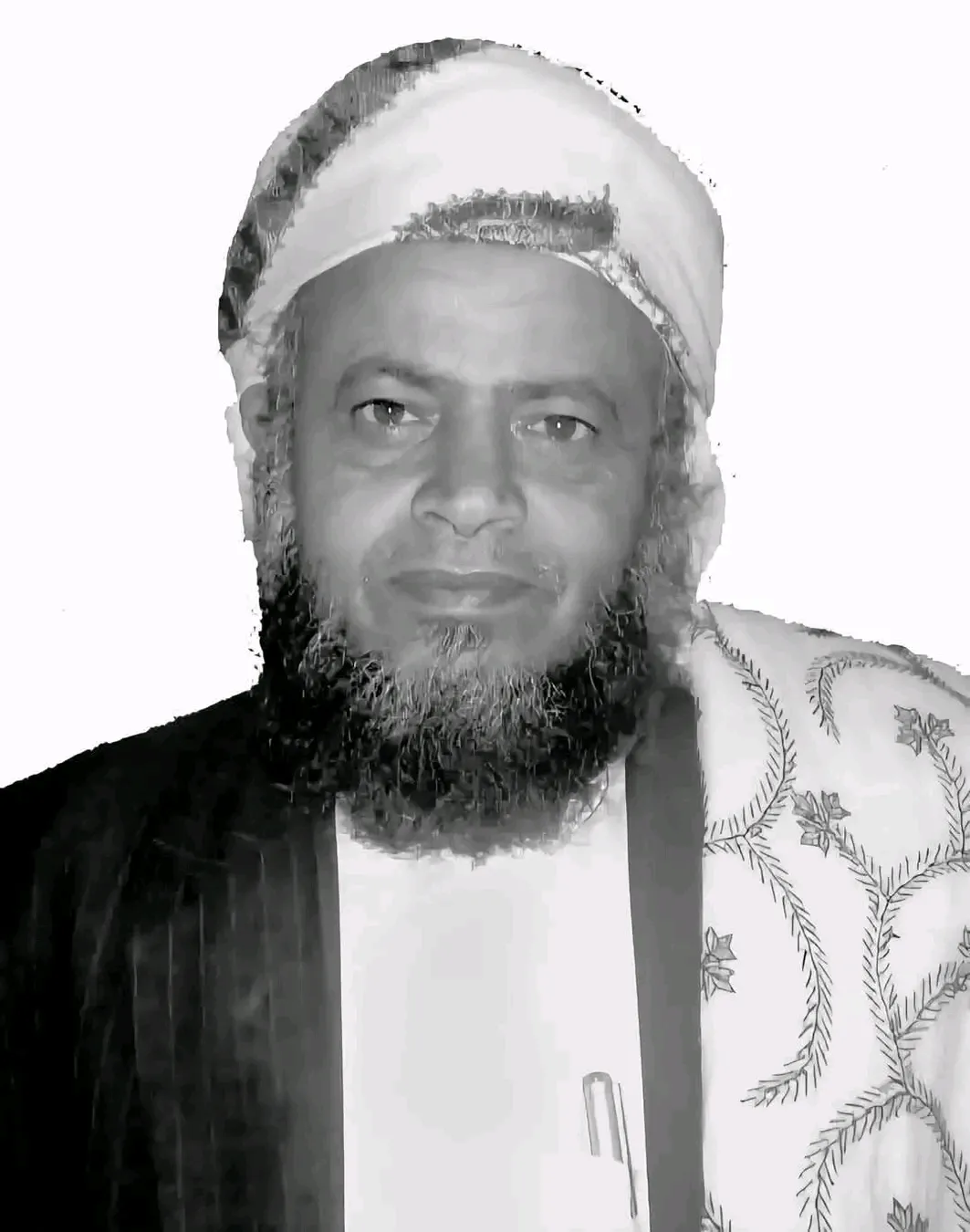 الشيخ الذي رفض الانحناء.. حنتوس شهيداً تحت قصف الحوثيين في ريمة