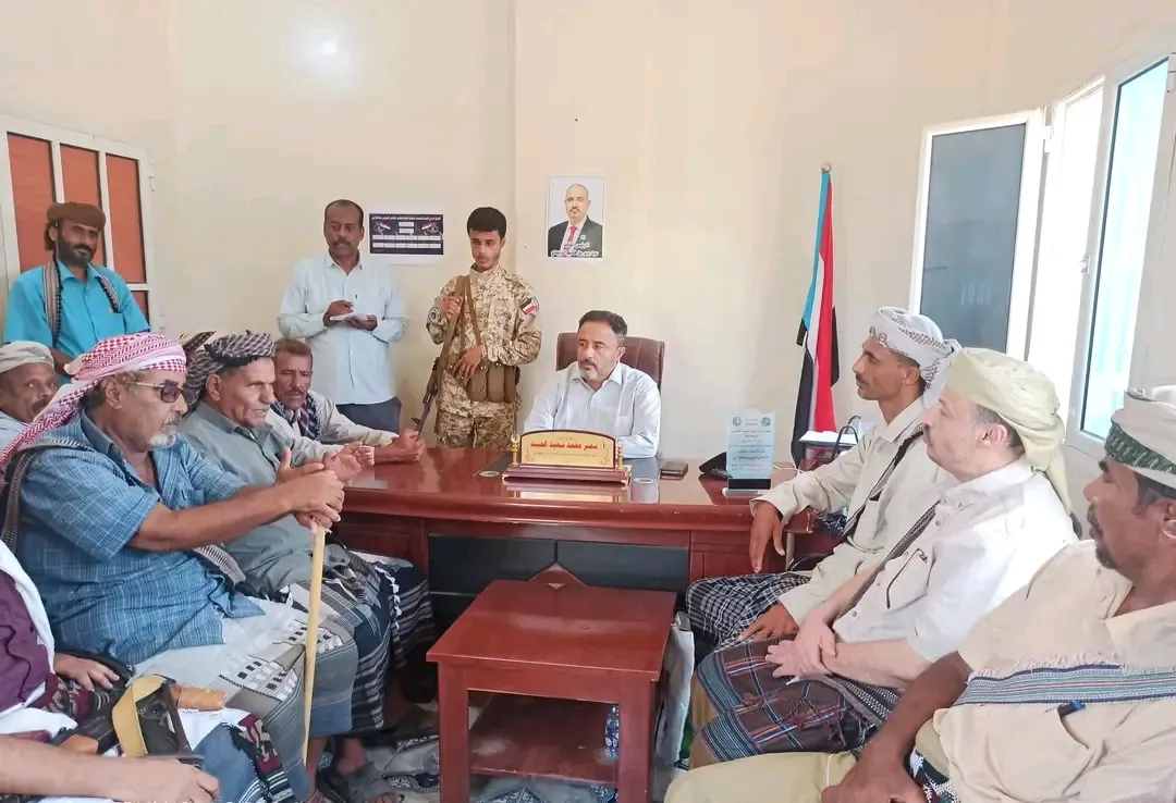 رئيس تنفيذية انتقالي أبين يلتقي مشايخ ووجهاء وأعيان مديرية أحور