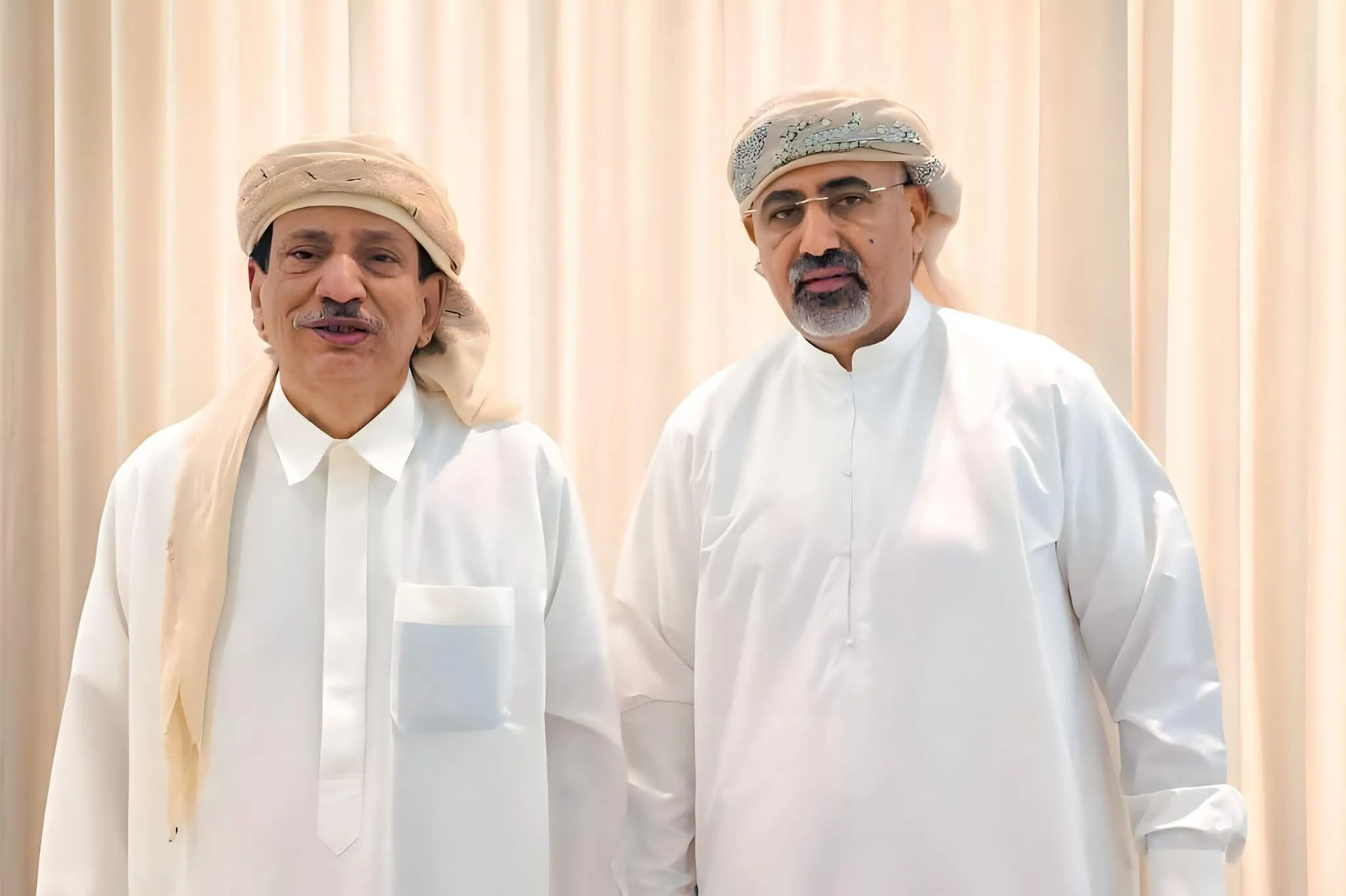 الرئيس الزُبيدي يُثني على جهود السلطة المحلية بالمهرة ويشيد باليقظة العالية لقوات محور الغيظة