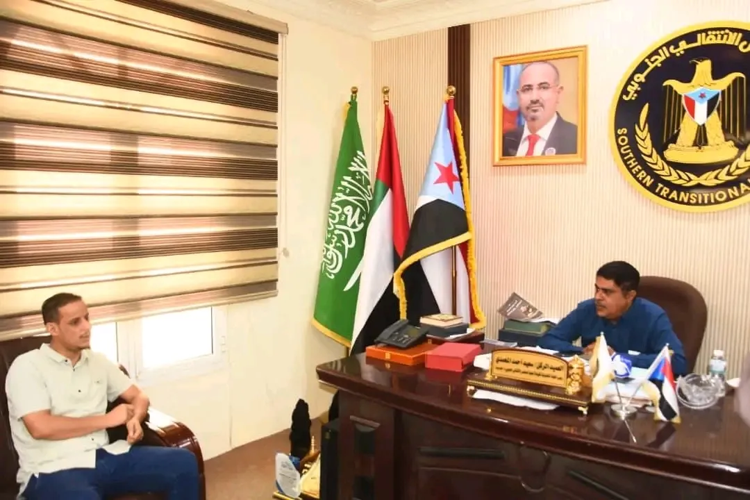 العميد المحمدي يبحث مع رئيس دائرة الشباب والرياضة بالأمانة العامة للانتقالي سُبل تعزيز الأنشطة الرياضية في حضرموت