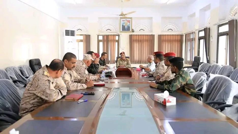 اللجنة الأمنية بحضرموت تحذر من اختراق المظاهرات وتؤكد جاهزيتها للتعامل مع أي محاولات لزعزعة الأمن