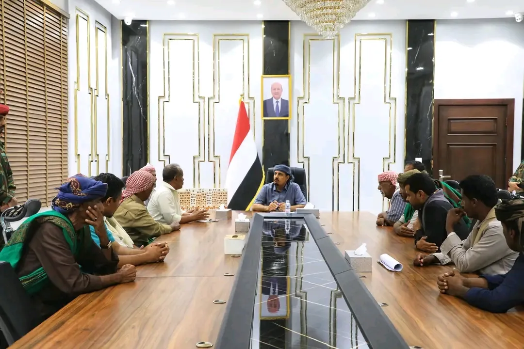 المحافظ بن ماضي يلتقي مقادمة قبائل سيبان ويثمن مواقفهم النبيلة تجاه حضرموت ووحدة كلمة أبنائها