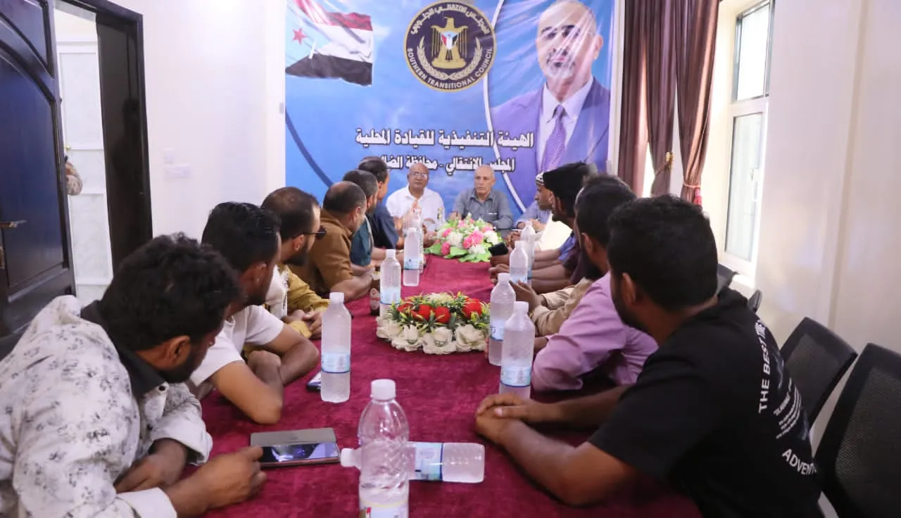 الضالع .. العميد مهدي يلتقي مالكي محطات الوقود ويشدد على الالتزام بالتسعيرة الجديدة