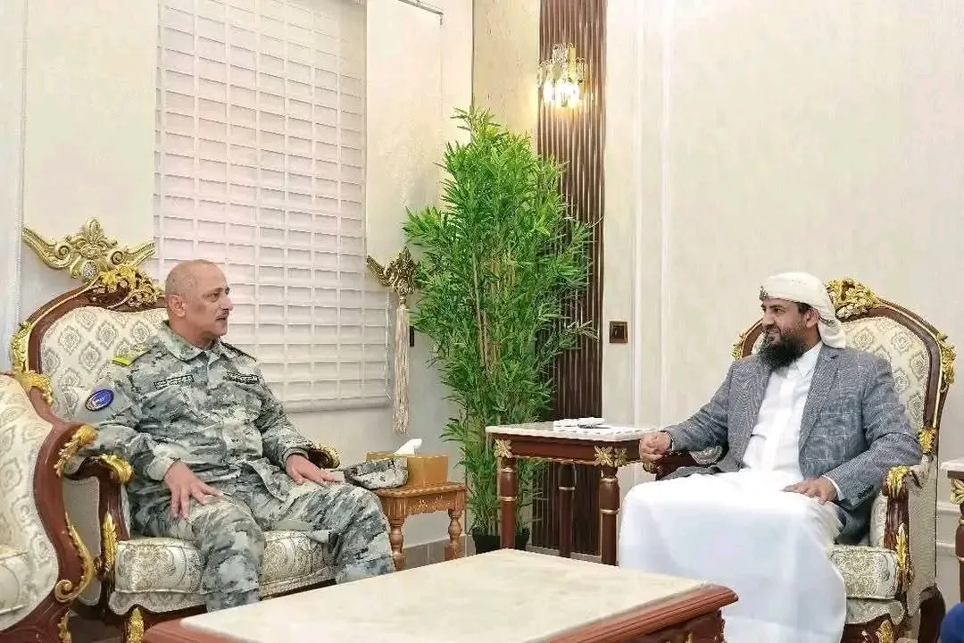 عضو مجلس القيادة \