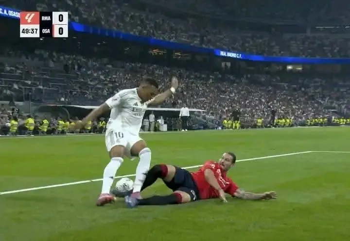 مبابي يثير الجدل.. ركلة جزاء ريال مدريد ضد أوساسونا تصنع أزمة