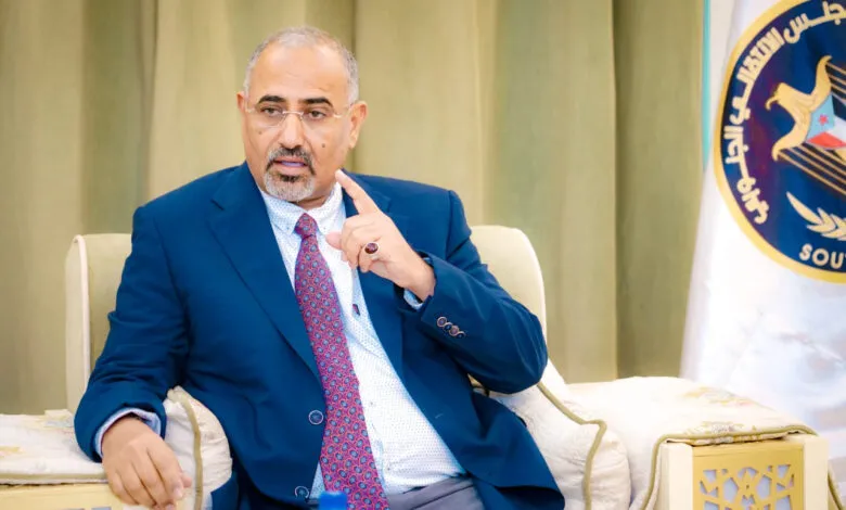 قرارات الرئيس الزُبيدي.. تحولات فارقة ترسم ملامح مرحلة جديدة في الجنوب