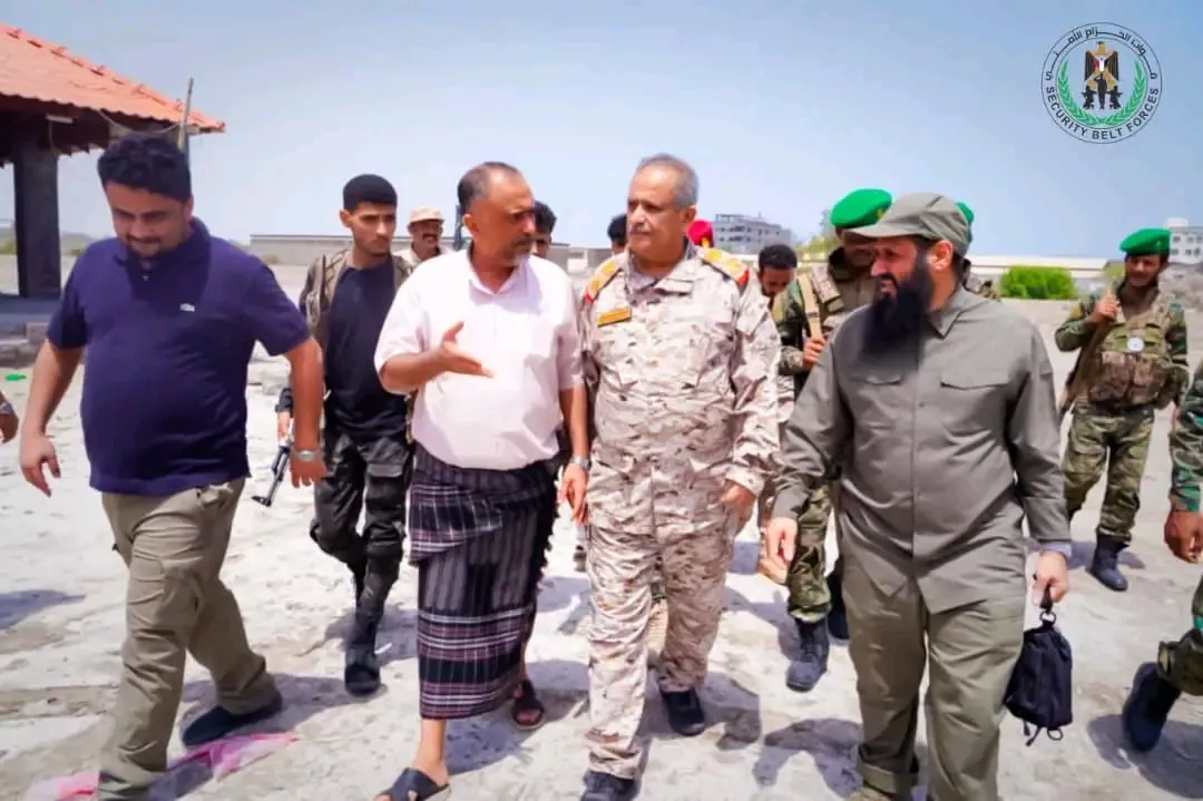 الأكاديمية العسكرية العليا تُكرم العميد الوالي بدرع الدرجة الأولى تقديرًا لجهوده الأمنية المتميزة
