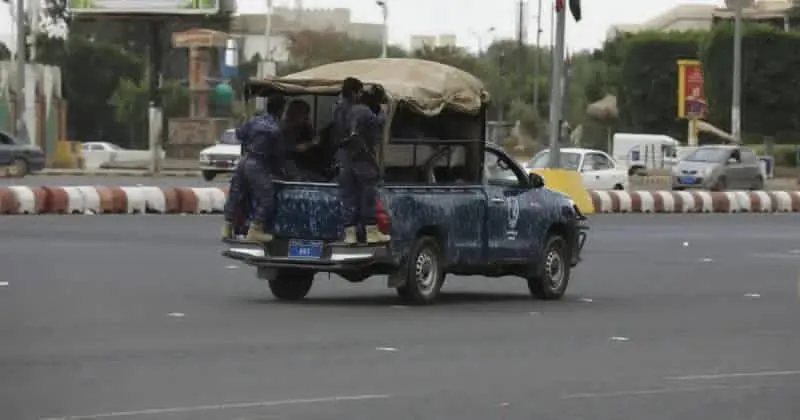 ملاحقة حوثية لموظفي الأمم المتحدة.. اعتقال جديد في الحديدة ووفاة أخر بصنعاء