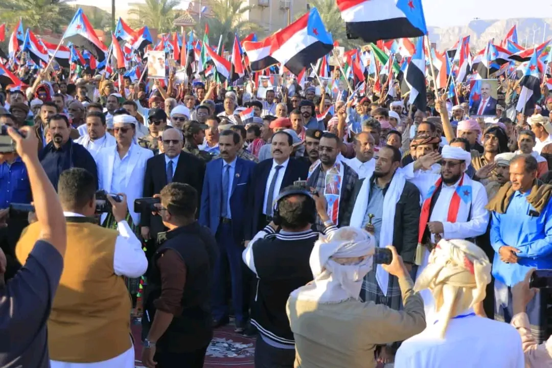 في مليونية 30 نوفمبر.. الحشود الجماهيرية في سيئون توكد تمسكها بخيار تحرير وادي حضرموت على طريق استعادة دولة الجنوب العربي(بيان)