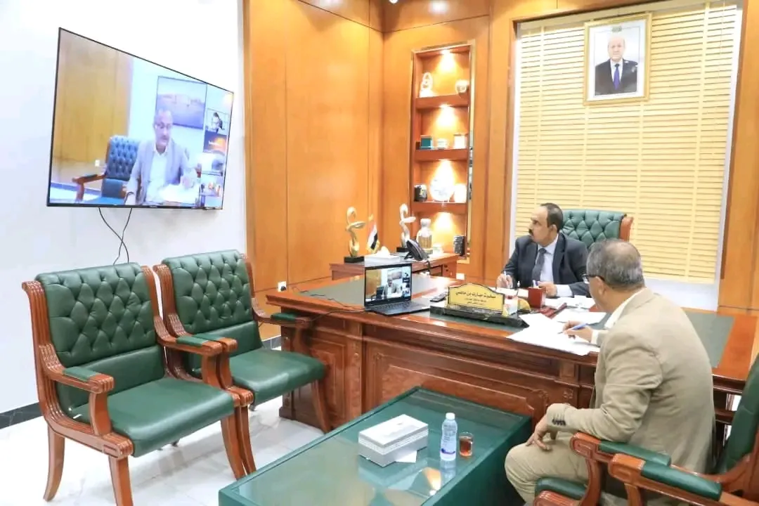 محافظ حضرموت يبحث مع برنامج الأغذية العالمي خطط تدخلات العام القادم