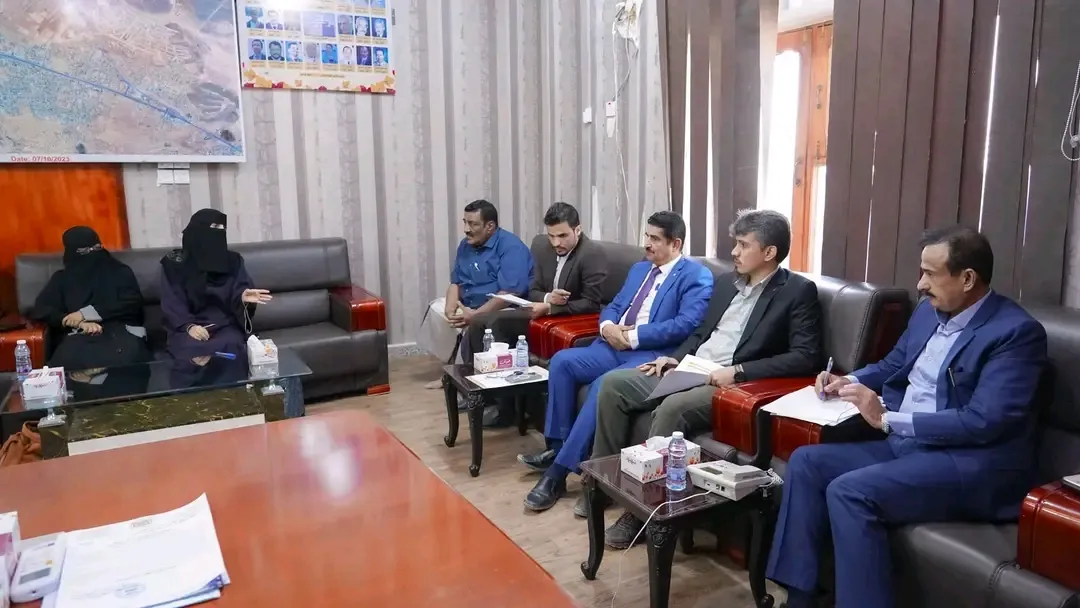 المحافظ بن الوزير يبحث مع مؤسسة شبوة لعلاج أمراض القلب سبل تعزيز التعاون والتنسيق المشترك