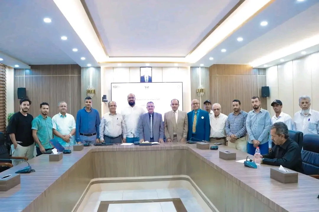 وزارة الزراعة تدشن أولى فعالياتها لإقامة المهرجان الوطني الأول للعسل في عدن