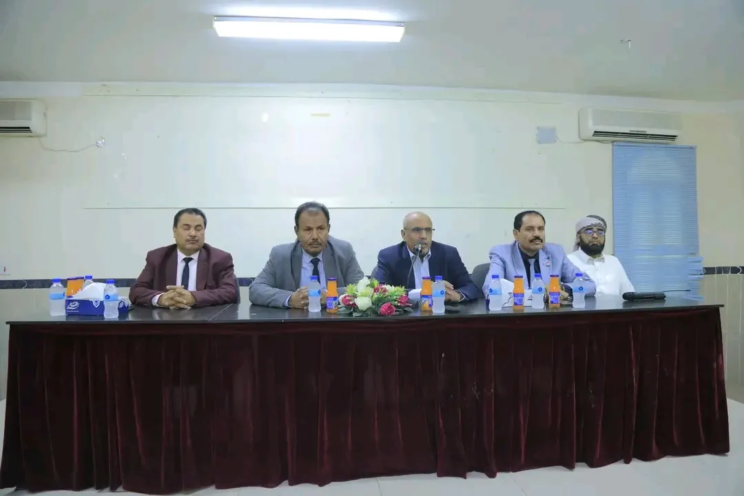 الكثيري يعقد لقاءً موسعا بالأئمة والخطباء والمشايخ والدعاة بوادي حضرموت