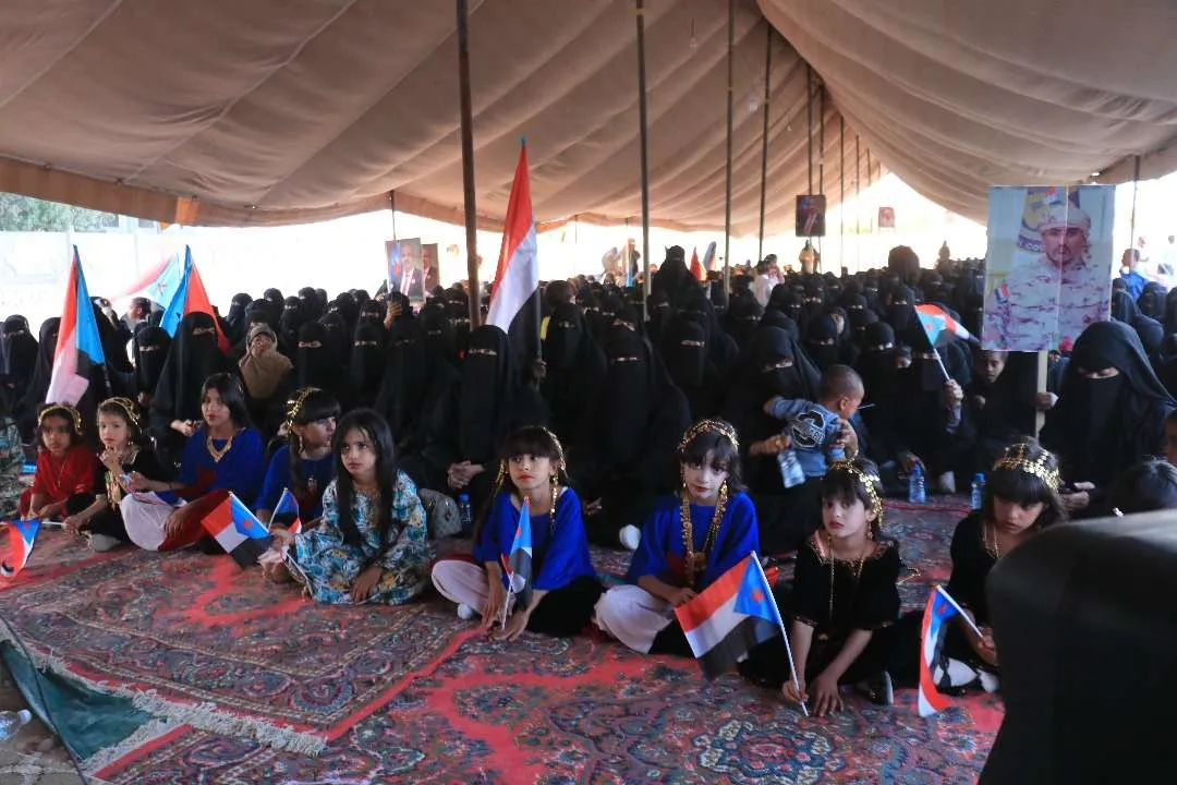 فعالية نسوية حاشدة في ساحة الاعتصام بالمهرة للمطالبة بإعلان دولة الجنوب العربي