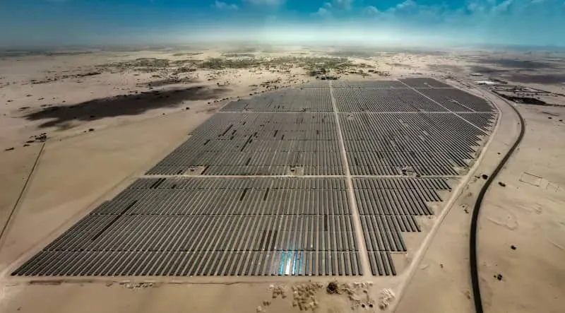 \"إرث الإمارات\".. محطة الطاقة الشمسية بعدن ركيزة لمواجهة الصيف القادم