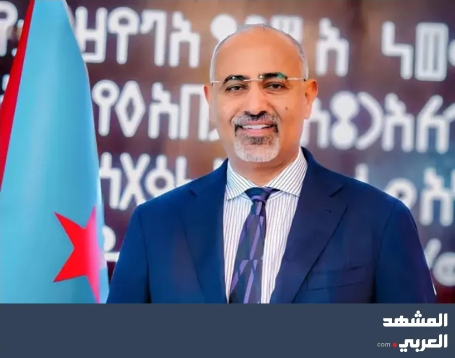 الرئيس الزُبيدي يستأنف اتصالاته مع قيادات الانتقالي