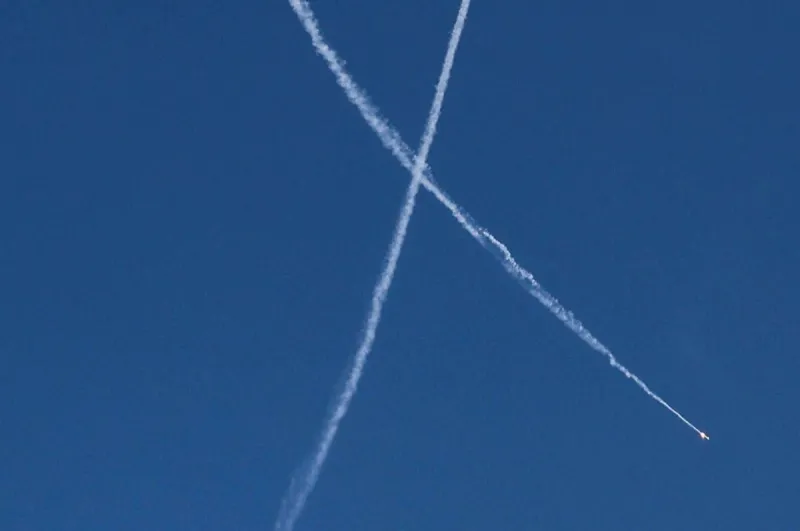 تراجع وتيرة إطلاق الصواريخ الإيرانية صوب إسرائيل إعادة تموضع تكتيكي أم مناص دمرت؟