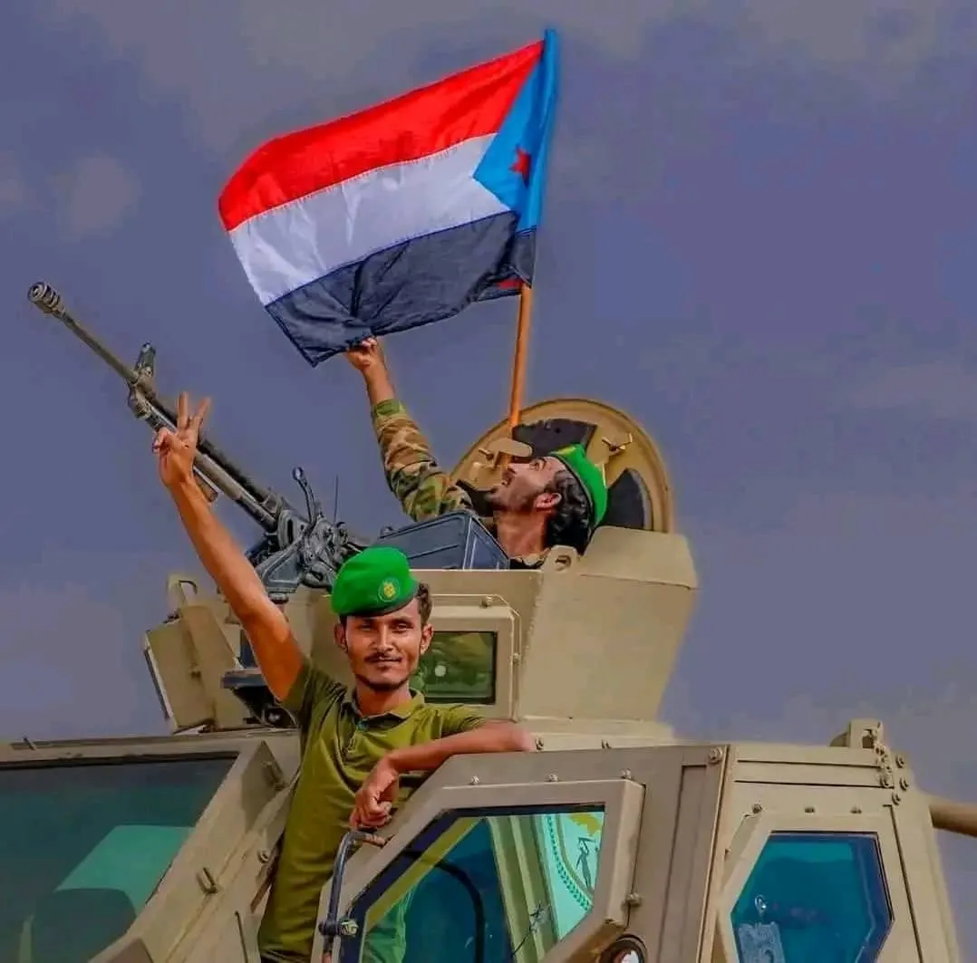 قرارات على وقع الصراع… هل تُدار معركة تفكيك القوى الجنوبية من داخل السلطة؟