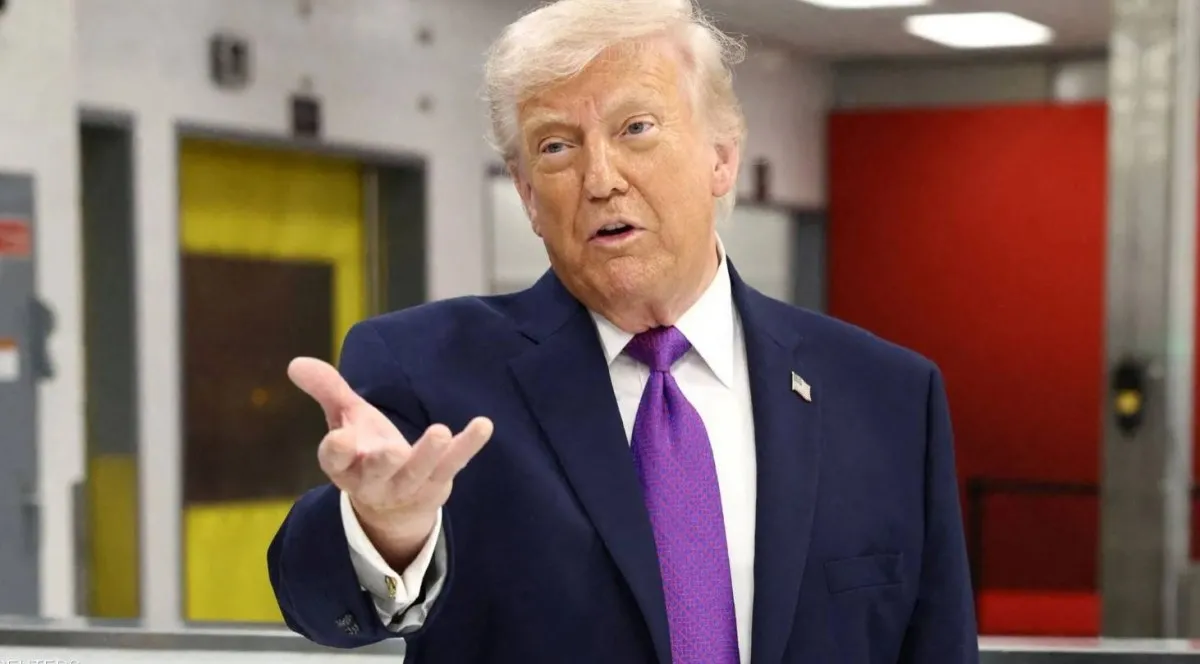 ترامب: دول الناتو ترتكب خطأً فادحاً بشأن مضيق هرمز