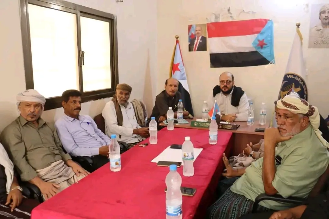 انتقالي حضرموت يعقد اجتماعاً استثنائياً ويقر تنظيم تظاهرة شعبية كبرى لرفض التزييف والتمسك بخيار استعادة الدولة