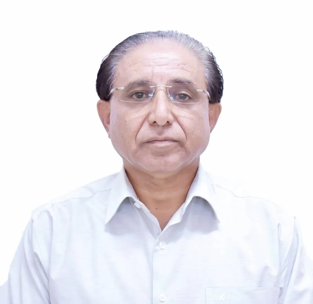 الدكتور محمود شايف يدين قمع المتظاهرين السلميين بالمكلا