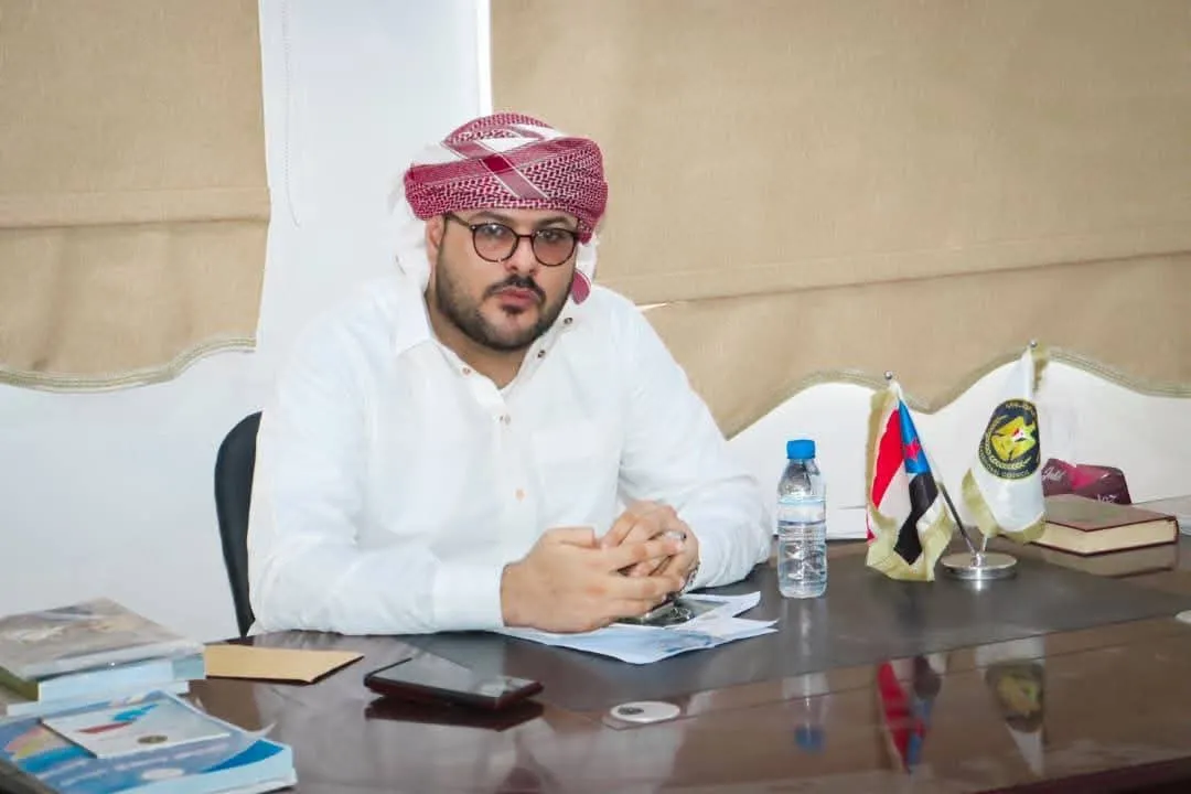 الجفري يطلع على نشاطات القيادة المحلية للمجلس الانتقالي بالمكلا