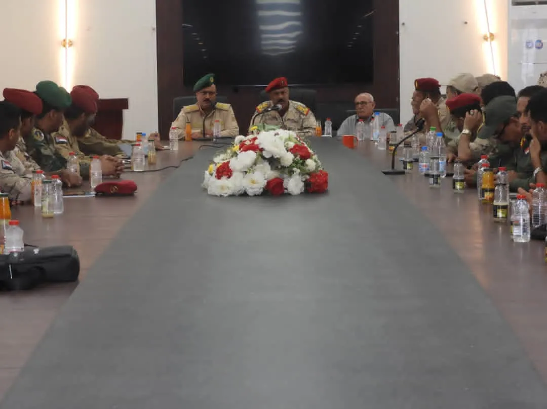 قيادة القوات البرية الجنوبية تؤكد التماسك العسكري والحفاظ على البنية التنظيمية لقواتنا المسلحة الجنوبية