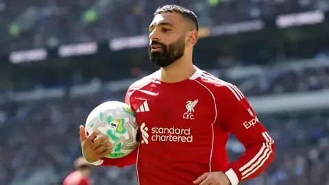 الكشف عن \"المرشح الأول\" لخلافة محمد صلاح في ليفربول محمد صلاح