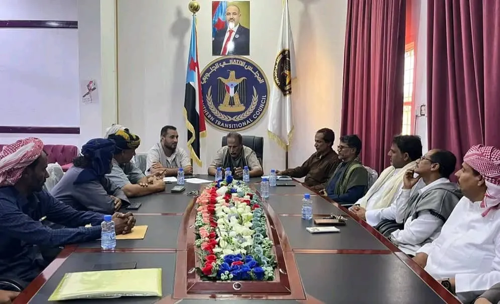 تنفيذية انتقالي المهرة تعقد اجتماعها الدوري الثاني لشهر أبريل وتقر فعالية جماهيرية كبرى إحياءً لذكرى إعلان عدن