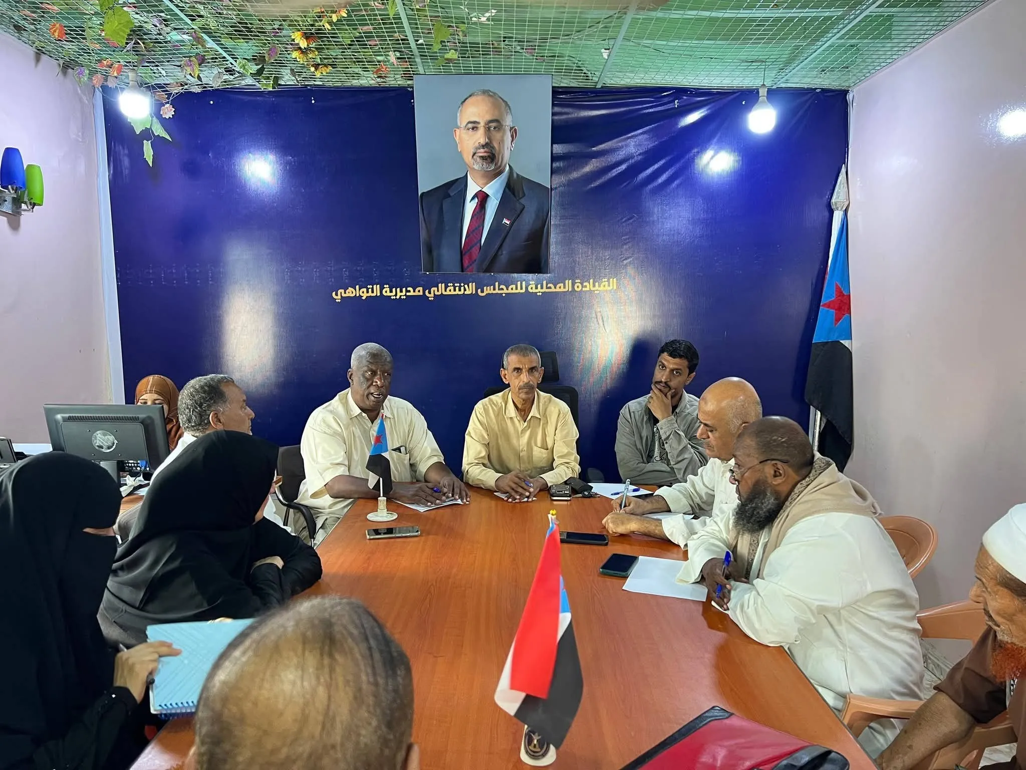 انتقالي العاصمة عدن يطلع على أداء تنفيذية التواهي