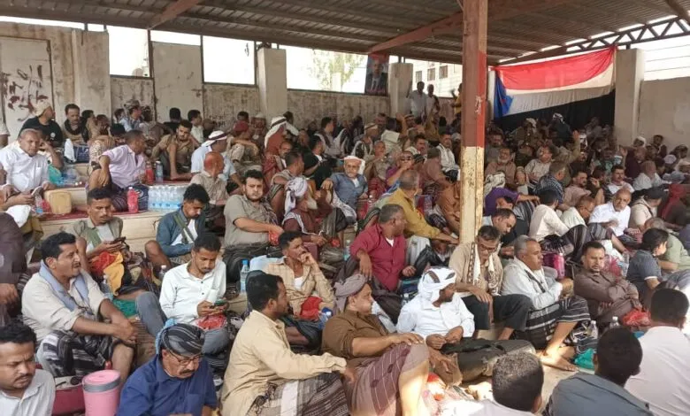 لقاء قبلي موسع في ردفان يقف أمام تداعيات الأوامر القهرية بحق قيادة المجلس الانتقالي الجنوبي